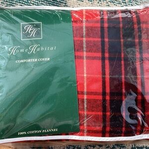King Cotton Flannel Comforter Cover / Duvet 
Red & Black Tartan.  NWT